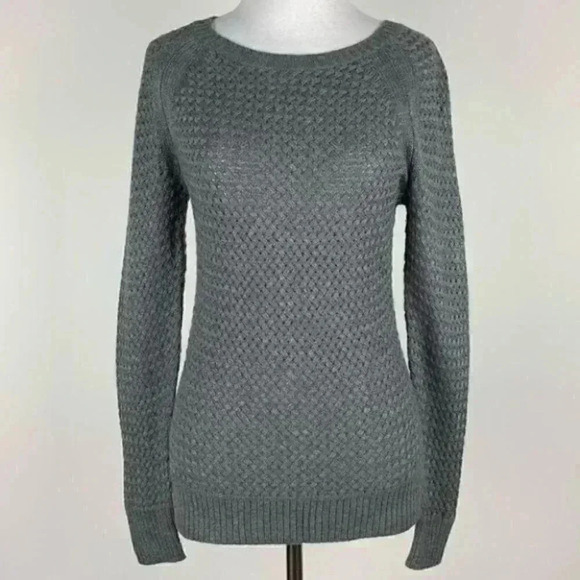 Ann Taylor loft sweater sz XS 21% wool 6% rabbit - Picture 2 of 10